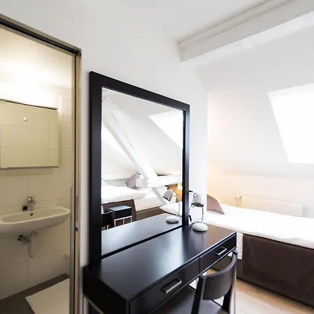 Hotel Langstrasse 2*